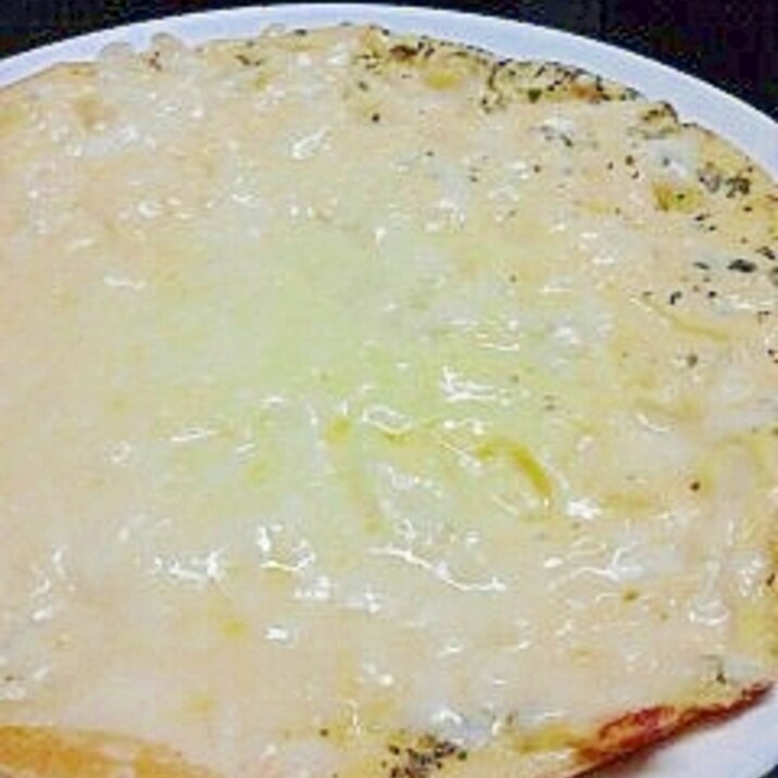 簡単!とろけるチーズのスパニッシュオムレツ